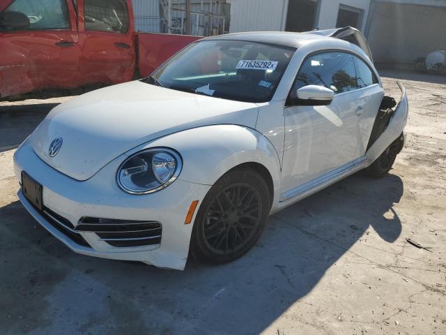 VOLKSWAGEN BEETLE SE 2018 3vwjd7at8jm713167