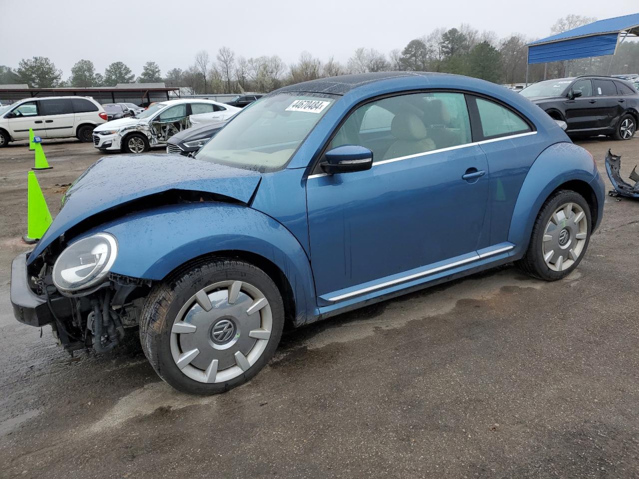 VOLKSWAGEN BEETLE 2019 3vwjd7atxkm710126