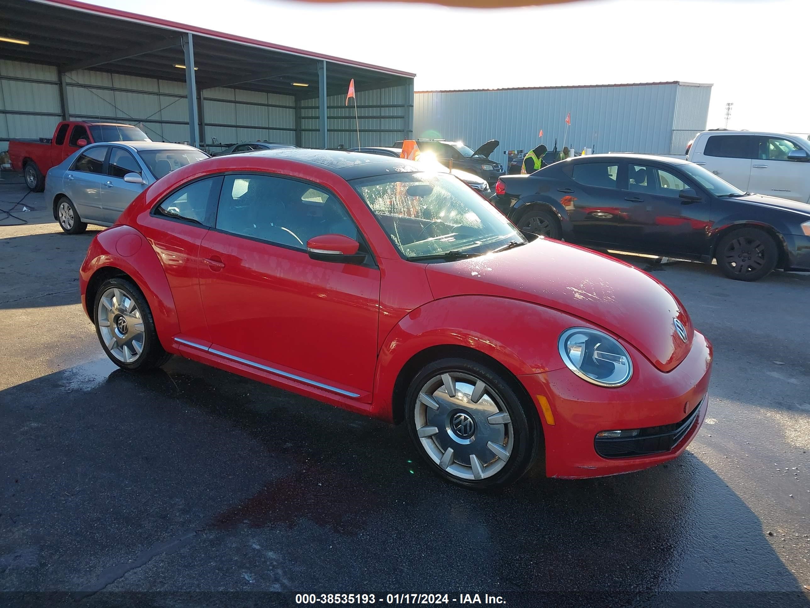 VOLKSWAGEN BEETLE 2013 3vwjp7atxdm682001