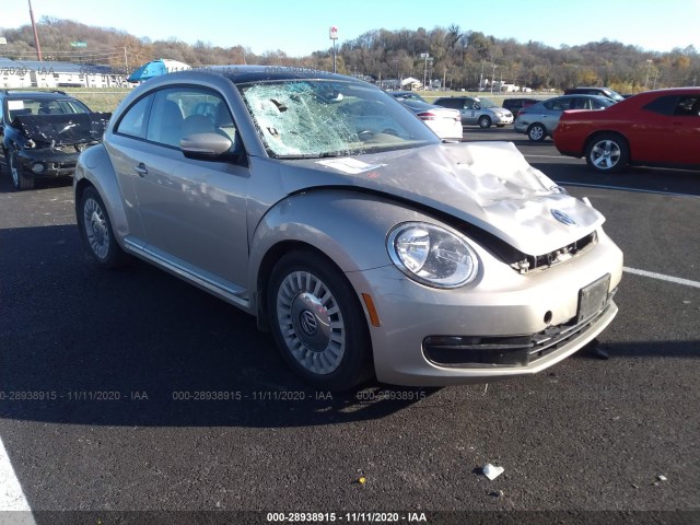 VOLKSWAGEN BEETLE COUPE 2013 3vwjx7at0dm672612