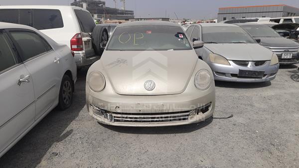 VOLKSWAGEN BEETLE 2013 3vwjx7at9dm609170