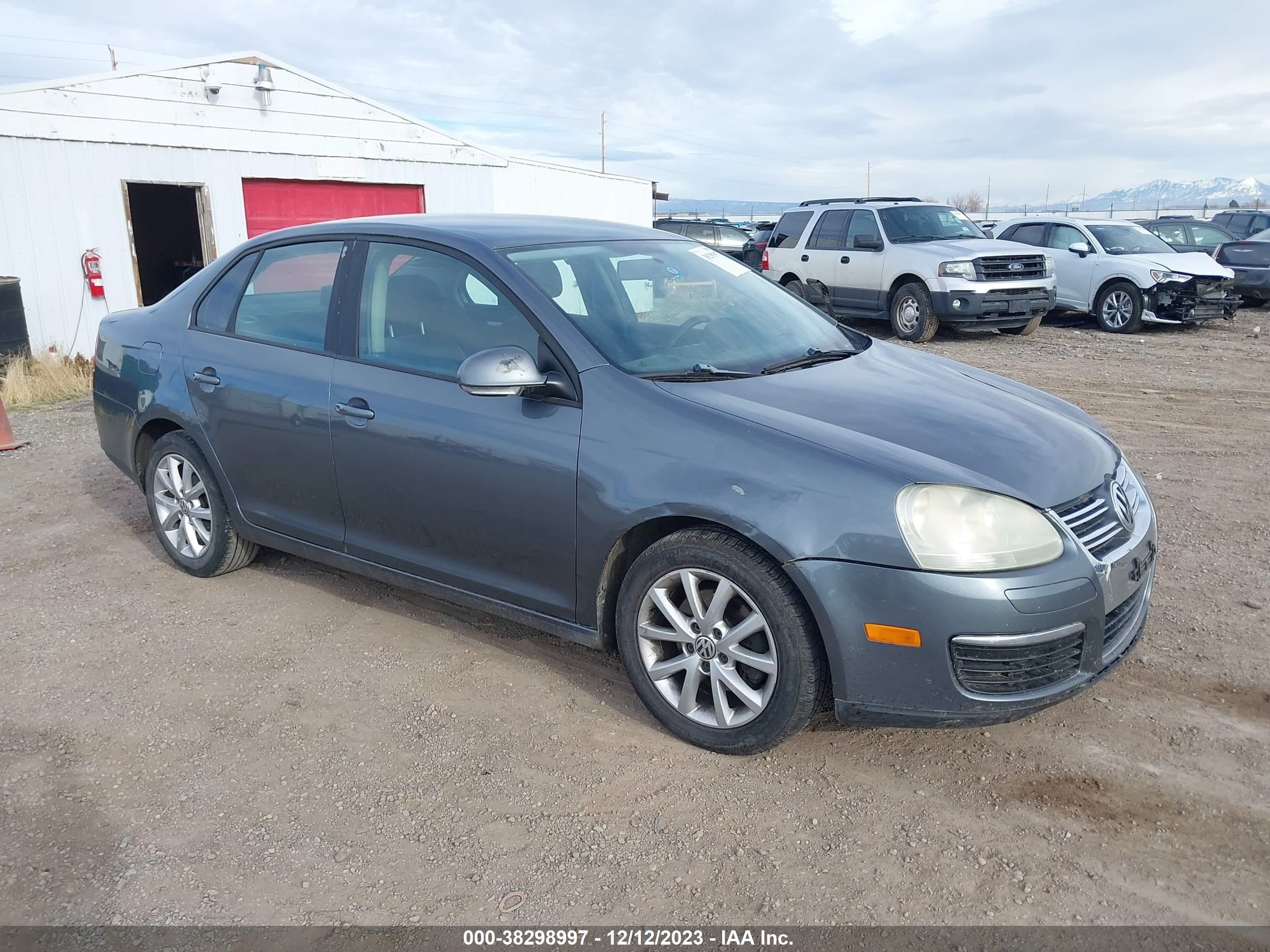 VOLKSWAGEN JETTA 2008 3vwjz71k68m197720