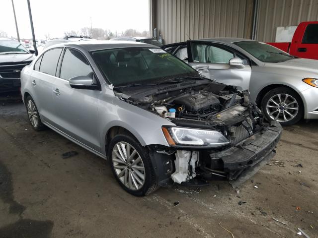 VOLKSWAGEN NULL 2016 3vwl07aj2gm327775