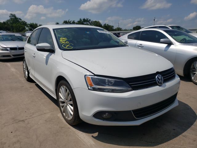 VOLKSWAGEN JETTA SEL 2014 3vwl07aj7em335139