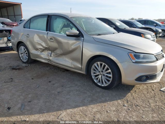 VOLKSWAGEN JETTA SEDAN 2014 3vwl07ajxem229445