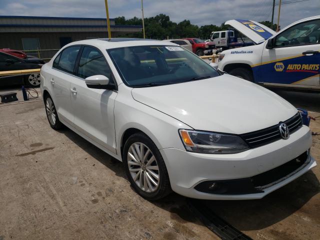 VOLKSWAGEN NULL 2014 3vwl17aj2em329925