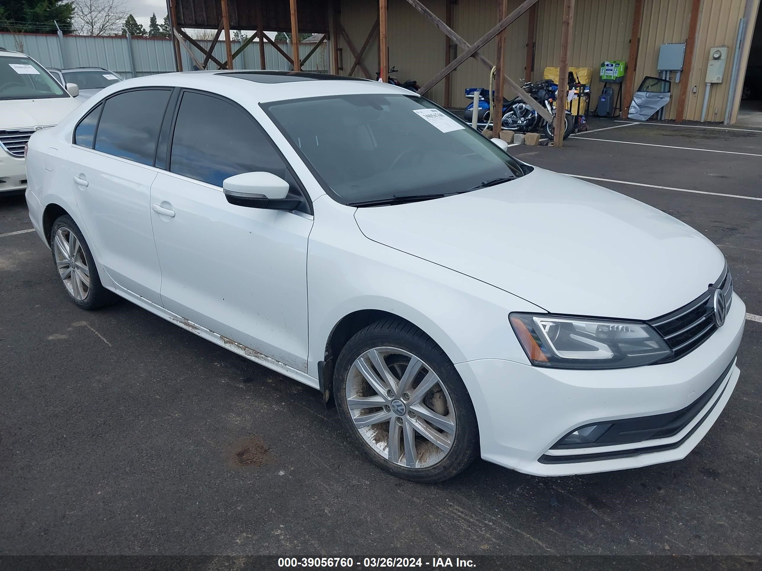 VOLKSWAGEN JETTA 2017 3vwl17aj2hm411707