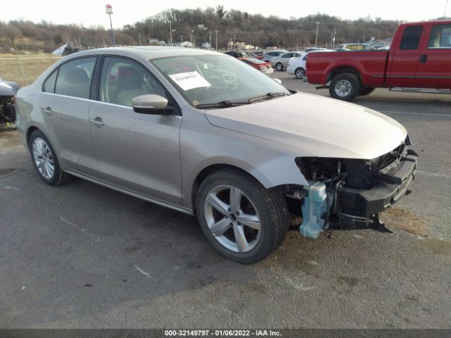 VOLKSWAGEN JETTA SEDAN 2014 3vwl17aj3em268276