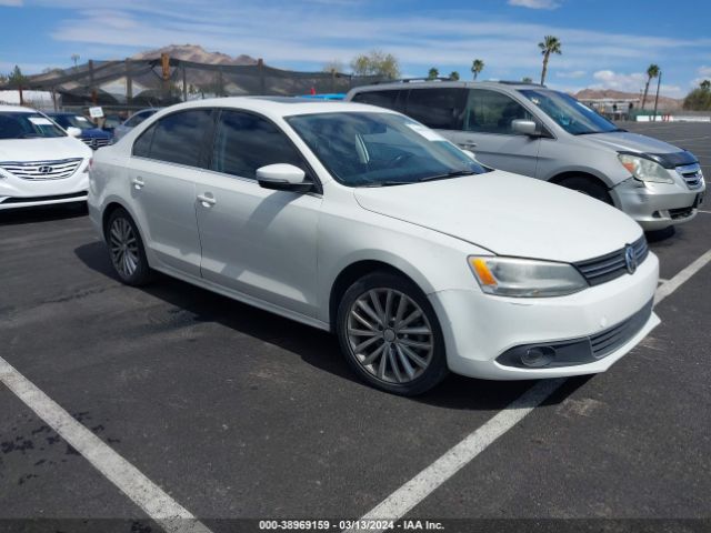 VOLKSWAGEN JETTA 2014 3vwl17aj3em375621