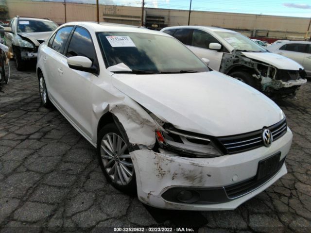 VOLKSWAGEN JETTA SEDAN 2014 3vwl17aj3em388823