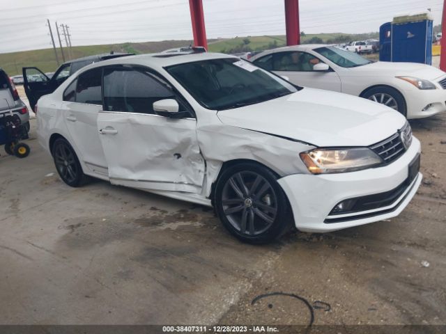 VOLKSWAGEN JETTA 2018 3vwl17aj4jm211790