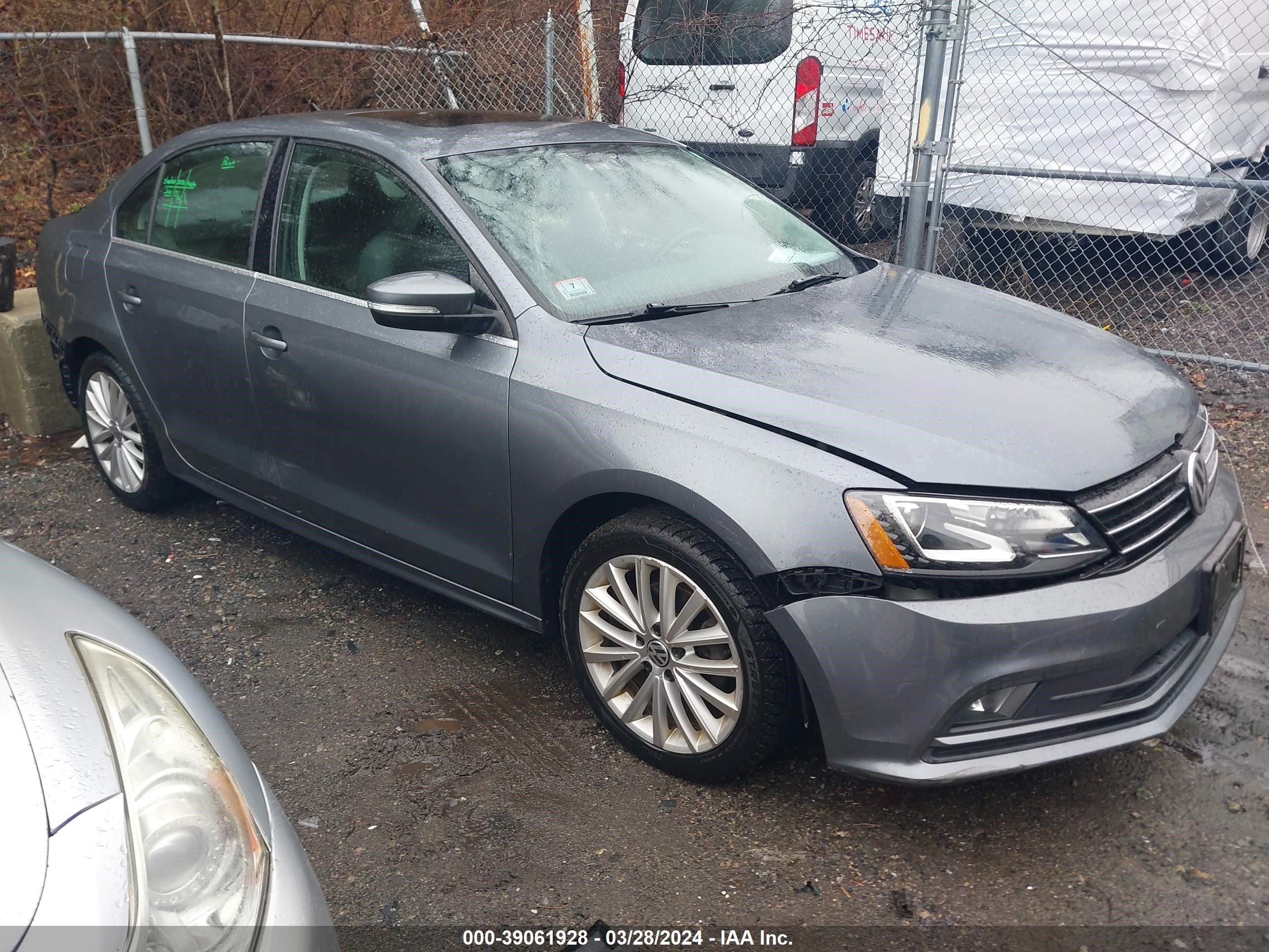 VOLKSWAGEN JETTA 2016 3vwl17aj7gm335285