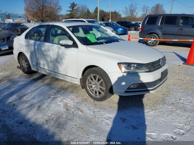 VOLKSWAGEN JETTA 2017 3vwl17aj7hm210224