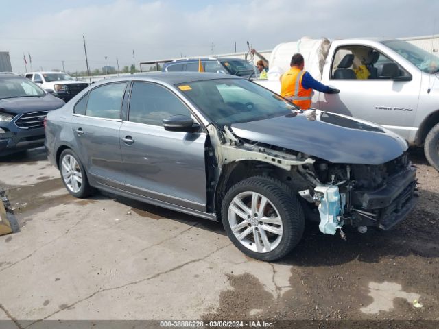 VOLKSWAGEN JETTA 2017 3vwl17aj7hm412237