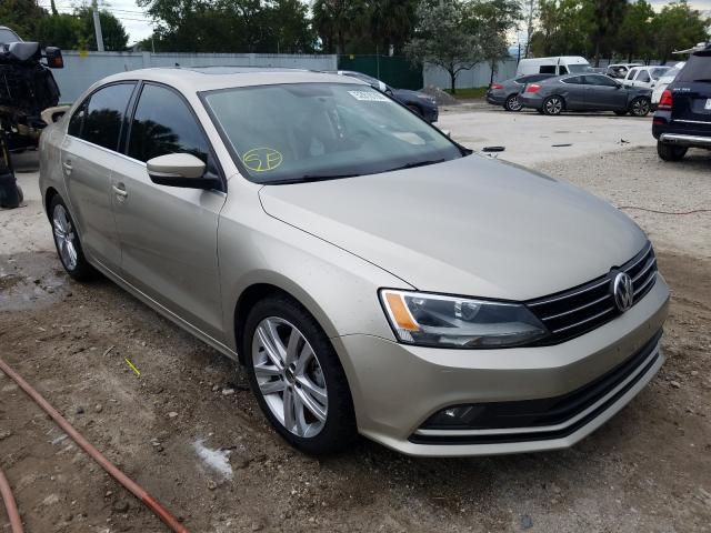 VOLKSWAGEN NULL 2015 3vwla7aj1fm245550