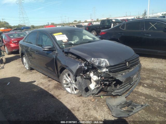 VOLKSWAGEN NULL 2015 3vwla7aj4fm203146