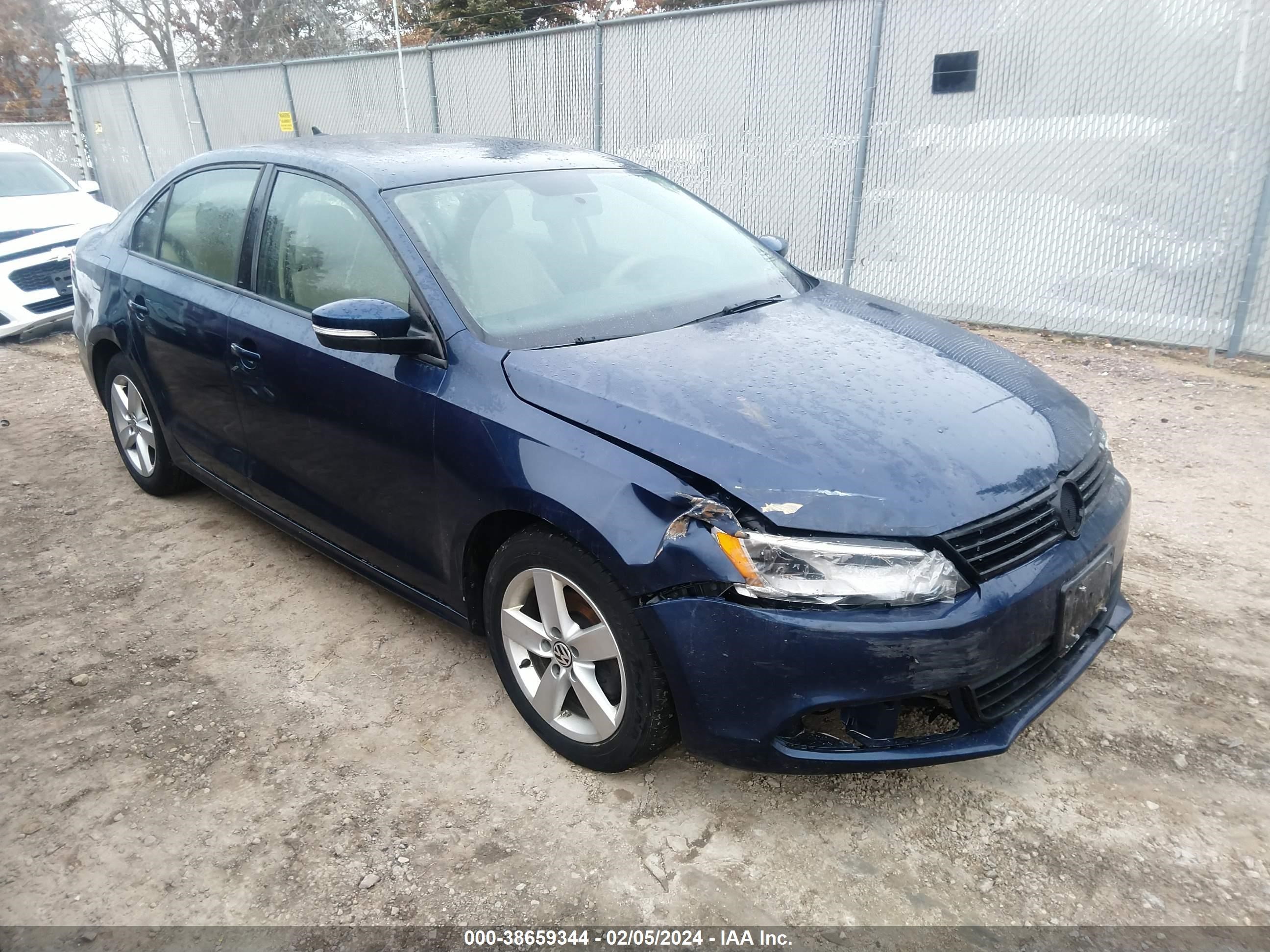 VOLKSWAGEN JETTA 2012 3vwll7aj0cm082217