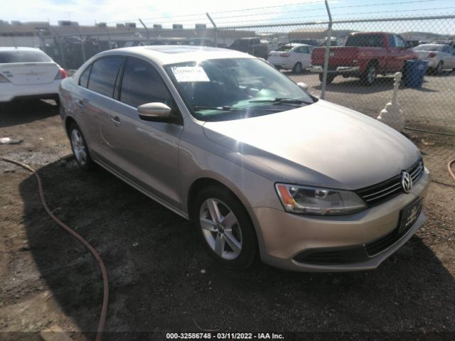 VOLKSWAGEN JETTA SEDAN 2013 3vwll7aj0dm209811