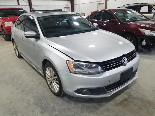 VOLKSWAGEN NULL 2013 3vwll7aj0dm412505