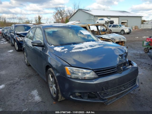 VOLKSWAGEN JETTA 2014 3vwll7aj1em252930