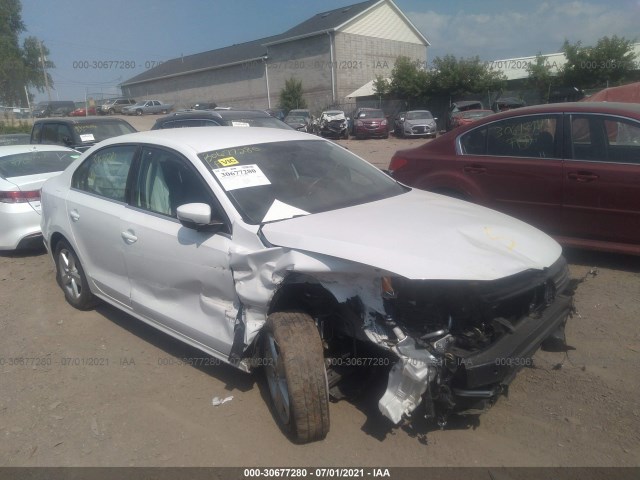 VOLKSWAGEN NULL 2014 3vwll7aj1em298032