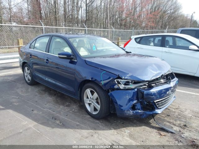 VOLKSWAGEN JETTA 2014 3vwll7aj1em383761