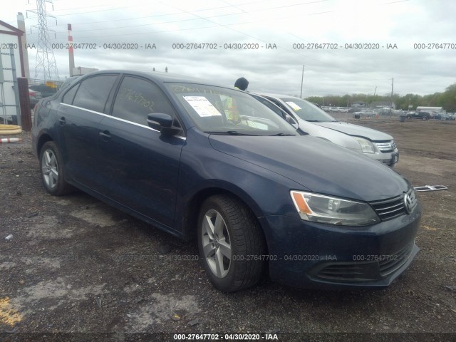 VOLKSWAGEN NULL 2013 3vwll7aj3dm287211