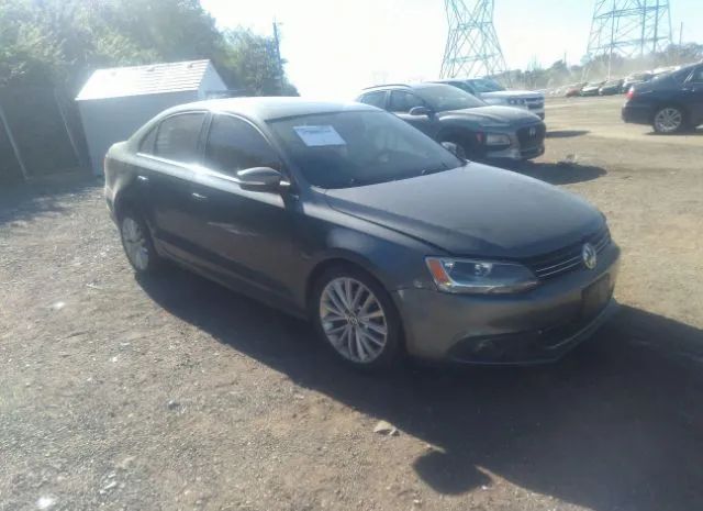 VOLKSWAGEN NULL 2013 3vwll7aj3dm395358