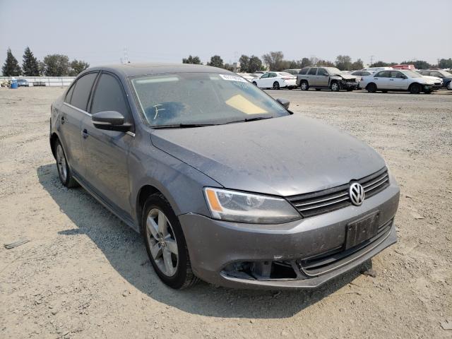 VOLKSWAGEN NULL 2014 3vwll7aj3em381803