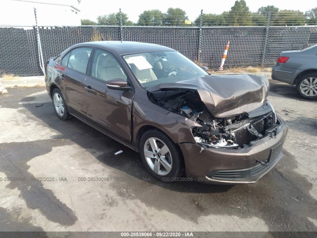 VOLKSWAGEN JETTA SEDAN 2011 3vwll7aj4bm125410