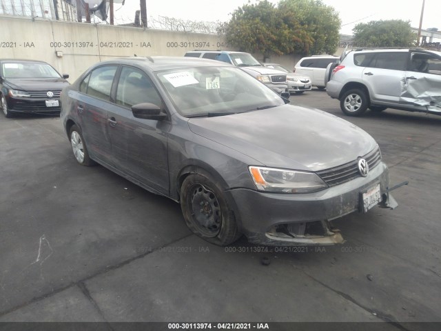 VOLKSWAGEN NULL 2014 3vwll7aj4em263503