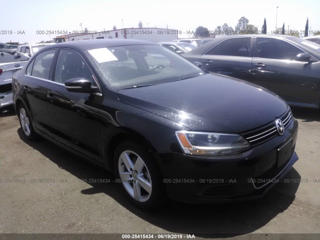 VOLKSWAGEN JETTA SEDAN 2014 3vwll7aj4em372575