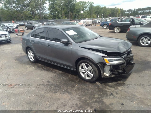 VOLKSWAGEN JETTA SEDAN 2014 3vwll7aj4em374875