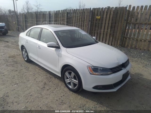 VOLKSWAGEN JETTA SEDAN 2011 3vwll7aj5bm123083