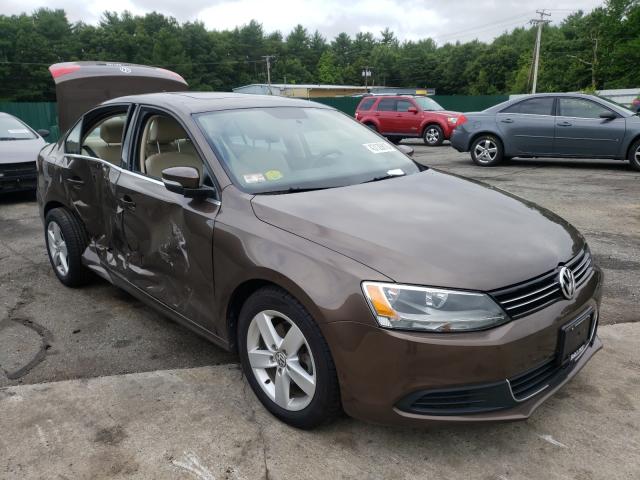 VOLKSWAGEN NULL 2013 3vwll7aj5dm431485