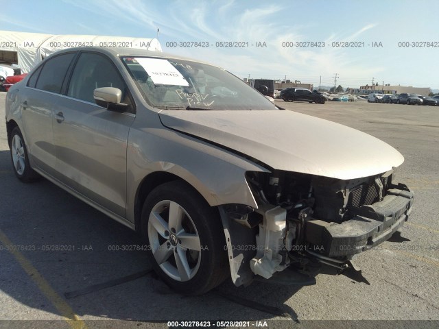 VOLKSWAGEN JETTA SEDAN 2014 3vwll7aj5em283548