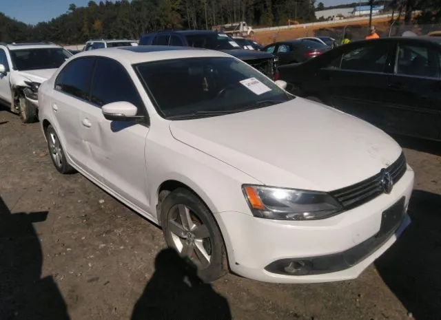 VOLKSWAGEN JETTA SEDAN 2011 3vwll7aj7bm031327