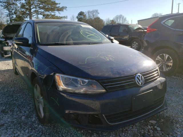 VOLKSWAGEN NULL 2013 3vwll7aj7dm286935