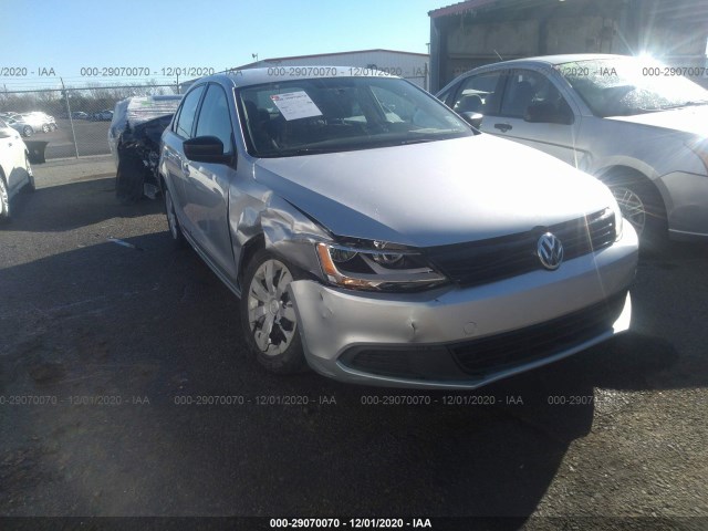 VOLKSWAGEN NULL 2014 3vwll7aj8em328708