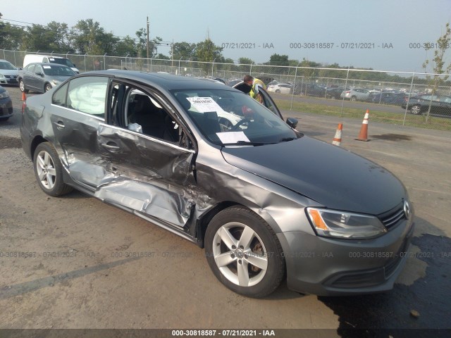 VOLKSWAGEN JETTA SEDAN 2013 3vwll7aj9dm274138