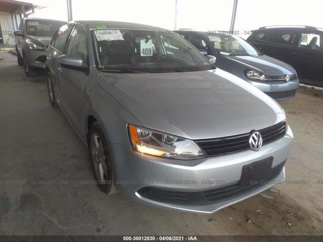 VOLKSWAGEN JETTA SEDAN 2011 3vwll7ajxbm103685