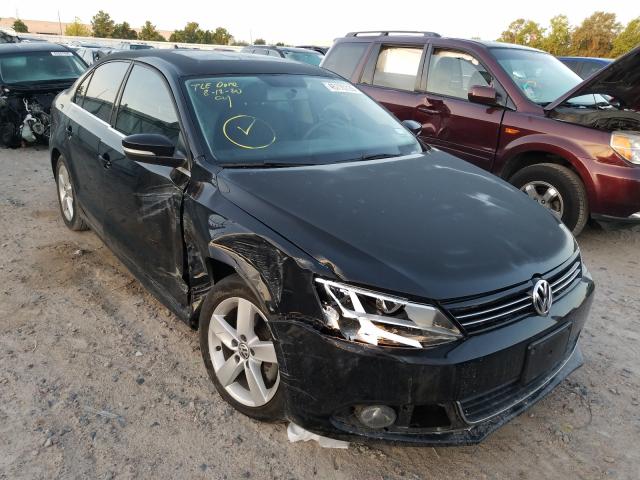 VOLKSWAGEN NULL 2012 3vwll7ajxcm369001