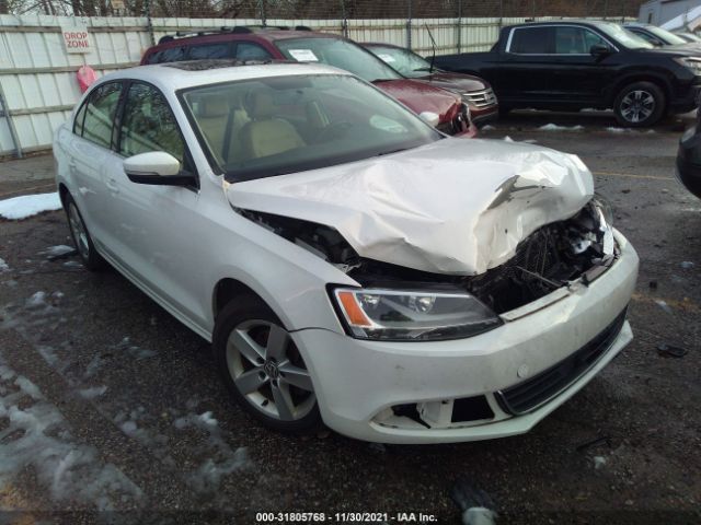 VOLKSWAGEN JETTA SEDAN 2014 3vwll7ajxem369955