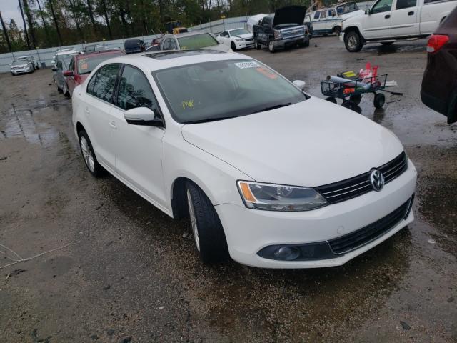 VOLKSWAGEN NULL 2013 3vwlx7aj2dm432078