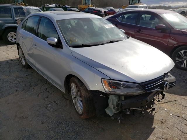 VOLKSWAGEN NULL 2011 3vwlx7aj3bm368758