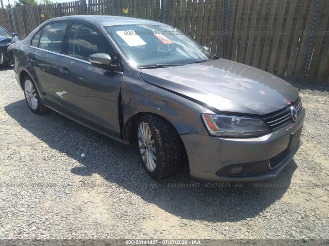 VOLKSWAGEN NULL 2011 3vwlx7aj3bm370798