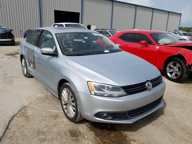 VOLKSWAGEN NULL 2012 3vwlx7aj4cm360265