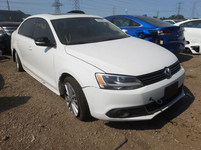 VOLKSWAGEN NULL 2013 3vwlx7aj7dm431329