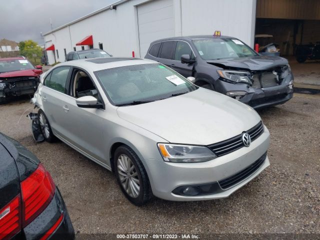 VOLKSWAGEN NULL 2011 3vwlx7aj9bm307382