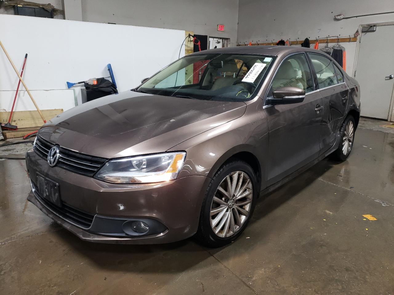 VOLKSWAGEN JETTA 2011 3vwlz7aj4bm332474